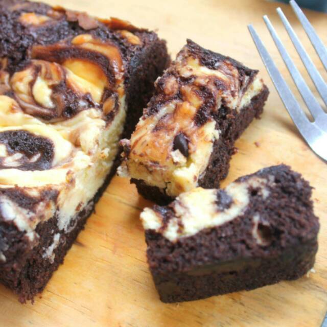 

Cheese Brownies Original by Raffa's Kitchen