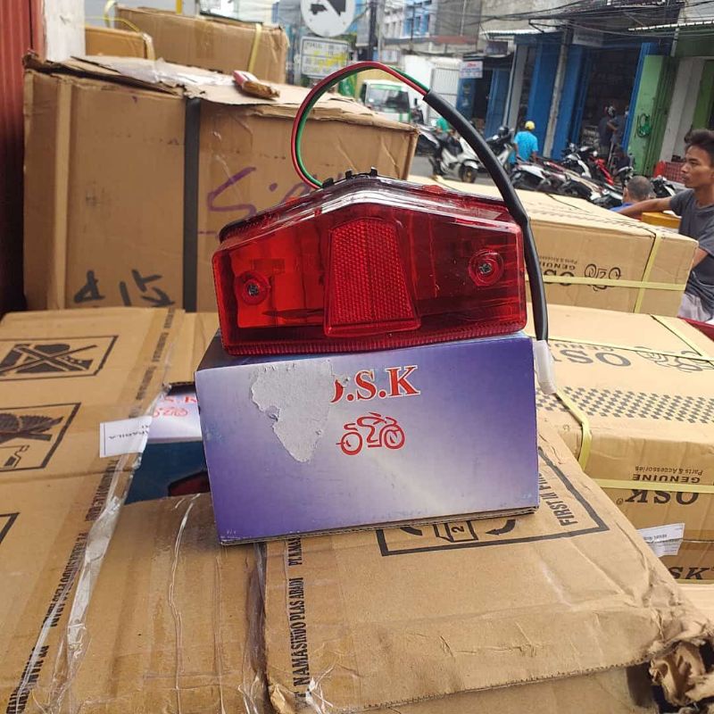 Lampu Stop Plus Dudukan Stop Rx-King