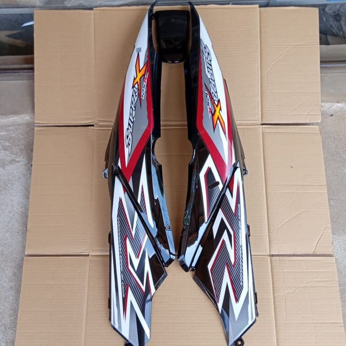 cover body blakang supra x 125 batman