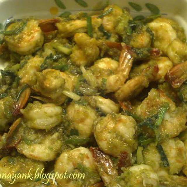 

Sambal hijau Udang ,Rebon ,Pete ,Teri ,Cumi