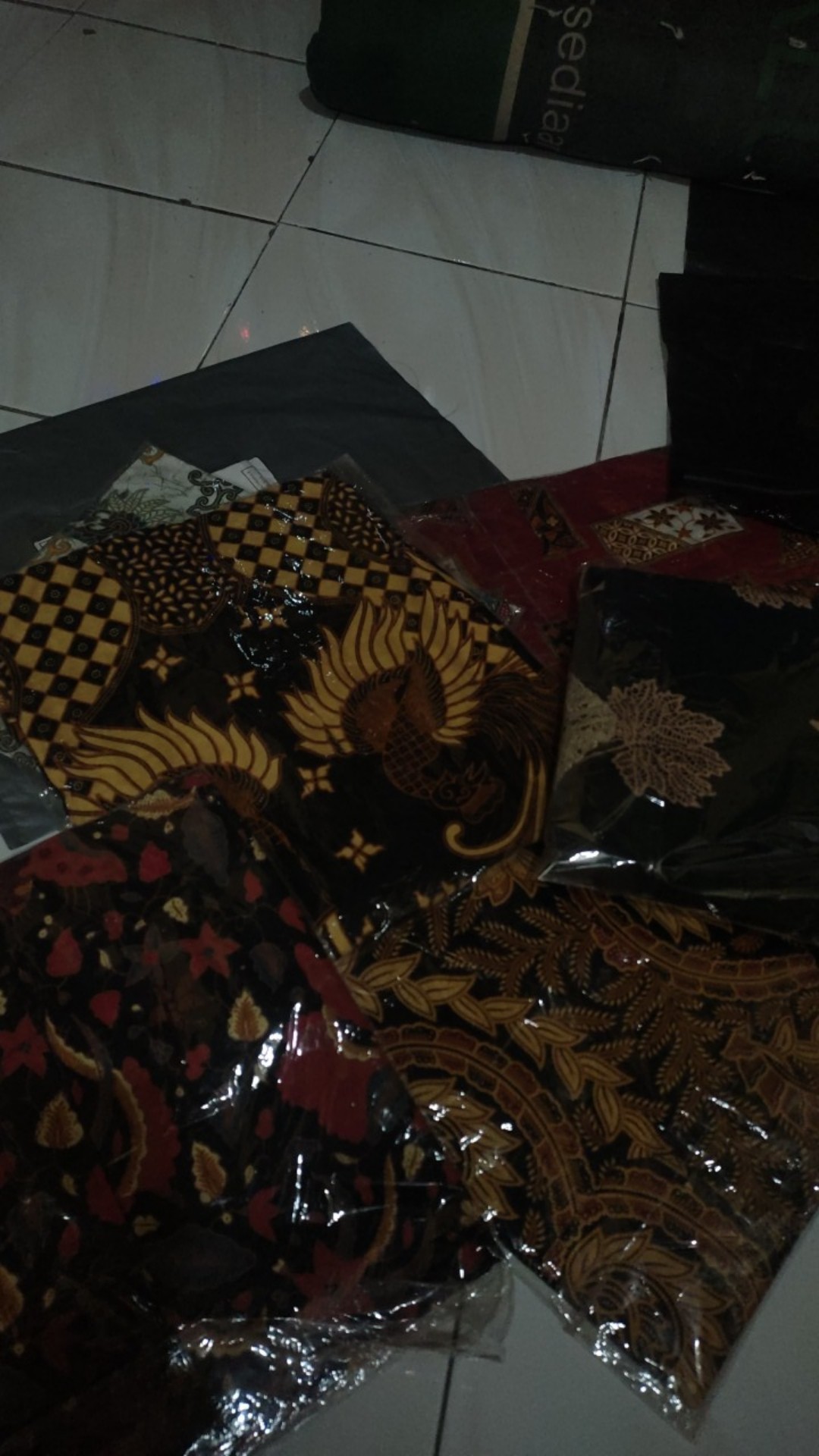 Gamis Batik Modern