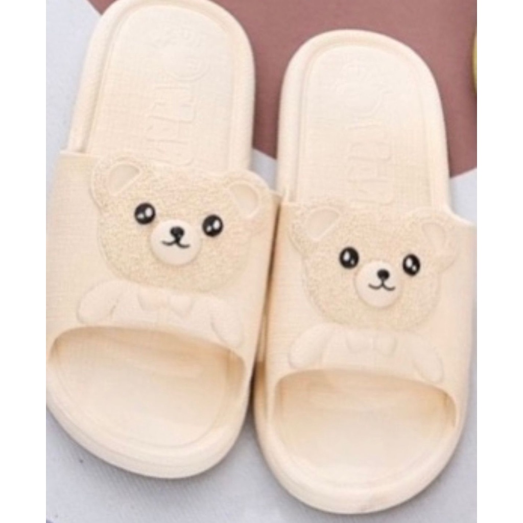 Sandal Slop Jelly Wanita Ban Motif Bear Timbul Sama Warna Super Cute Cantik Lucu Gemesin Import Mokaya / Size 36-41 (179)-Cream