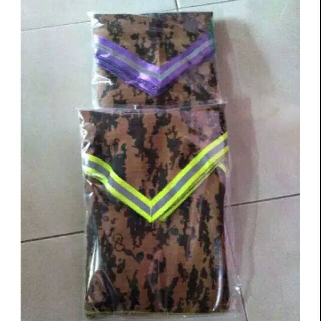 Scraf 20 biji Pramuka doreng