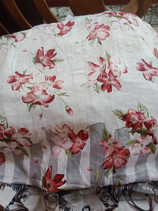 Sarung Bantal Murah Wolfis Perca