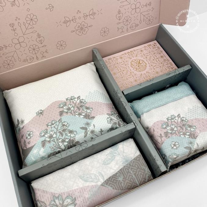 Hampers Prayer Set Miraya Mukena