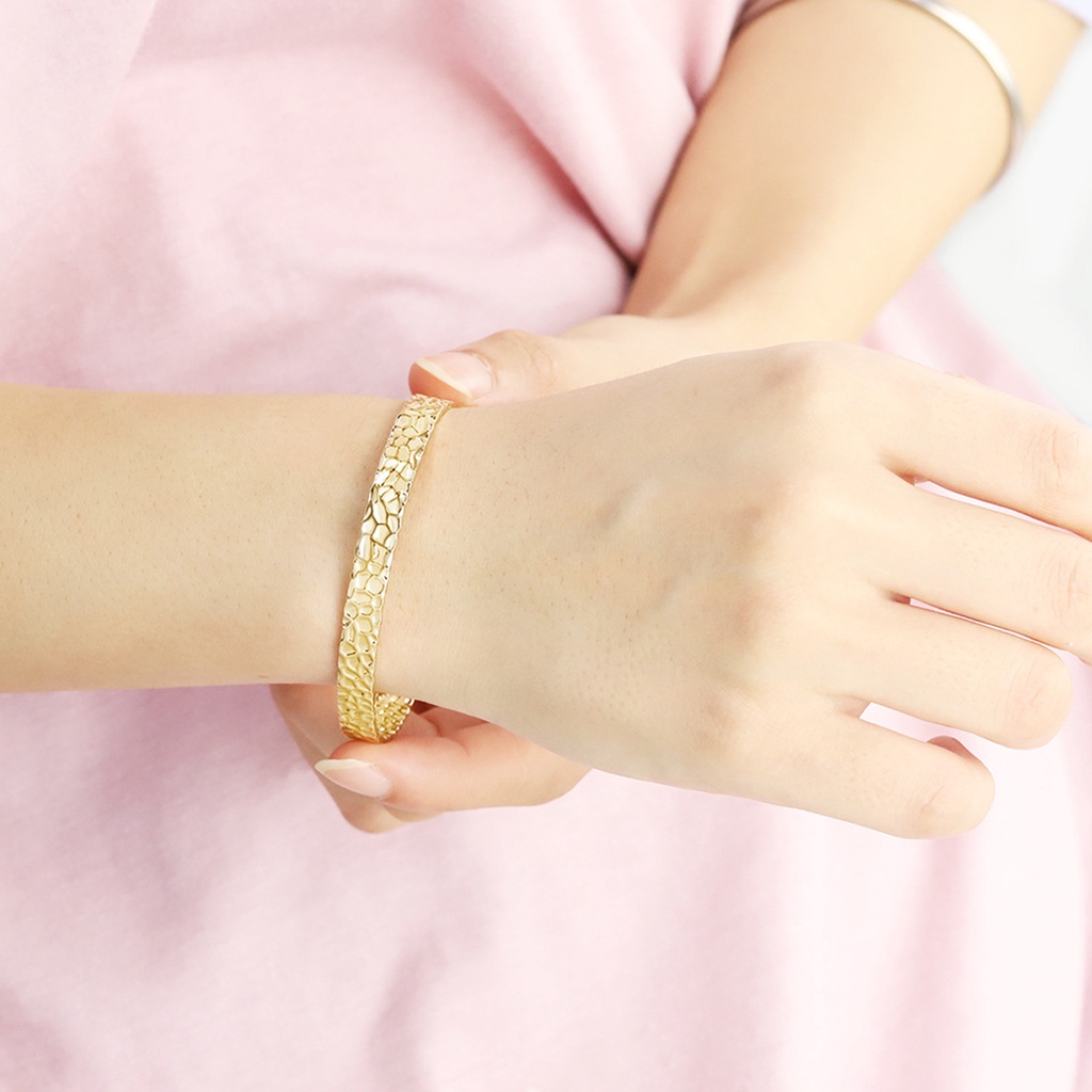 Hu Hu Hu Hu Hu Alat Bantu Pasang Kacamata♡ Gelang Bangle Open Cuff Adjustable Motif Perkusi Bahan Tembaga Untuk Wanita