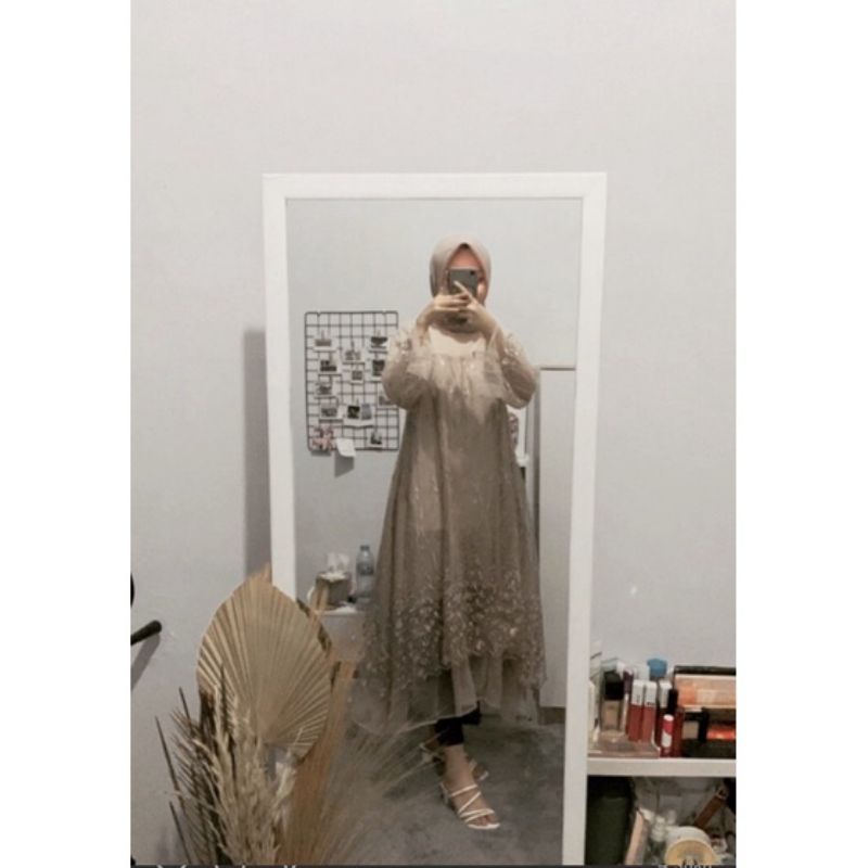 Dress kondangan / dress lamaran / dress wisuda / midi dress / dress modern /  DRESS FAVORIT