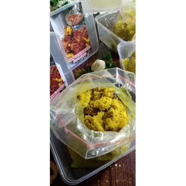 

Ayam Laos sambel korek terdiri dari 12 potong