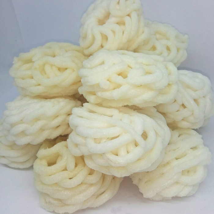 

KERUPUK IKAN / KERUPUK KERITING KEN SNACK GURIH ENAK 180 gr