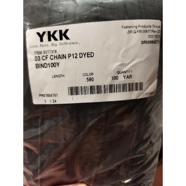 Daun Rit Resleting YKK Nomor 3 Meteran Hitam 3 CF Chain