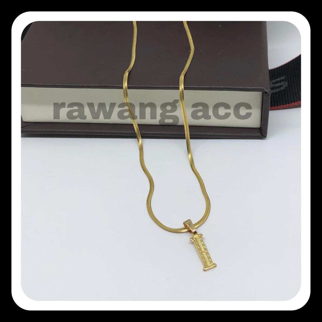 Kalung Titanium Fashion Wanita Liontin Abjad Huruf I Warna Gold Anti Karat Selamanya