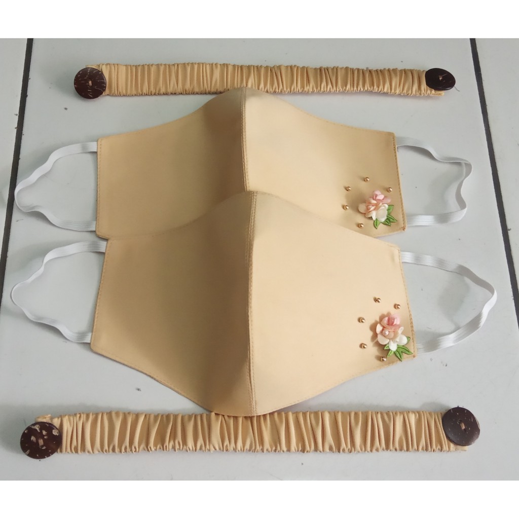 MASKER KAIN SATIN  HIASAN WARNA GOLD