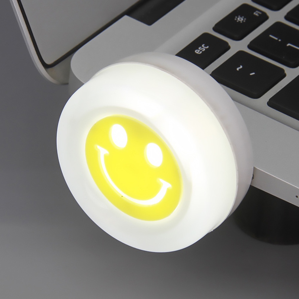 Lampu Malam led mini Bentuk smile Dengan Colokan USB Untuk Samping Tempat Tidur