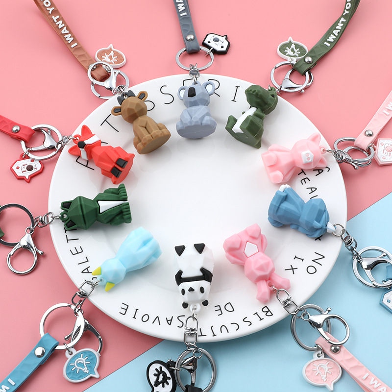 2020 new Korean cartoon geometric face animal key chain pendant creative simple heart cute animal key chain pendant