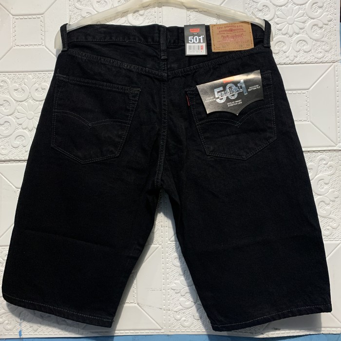 Celana Pendek Jeans Levis 501 made in Japan//Celana Pendek Levis 501 - Hitam, 28