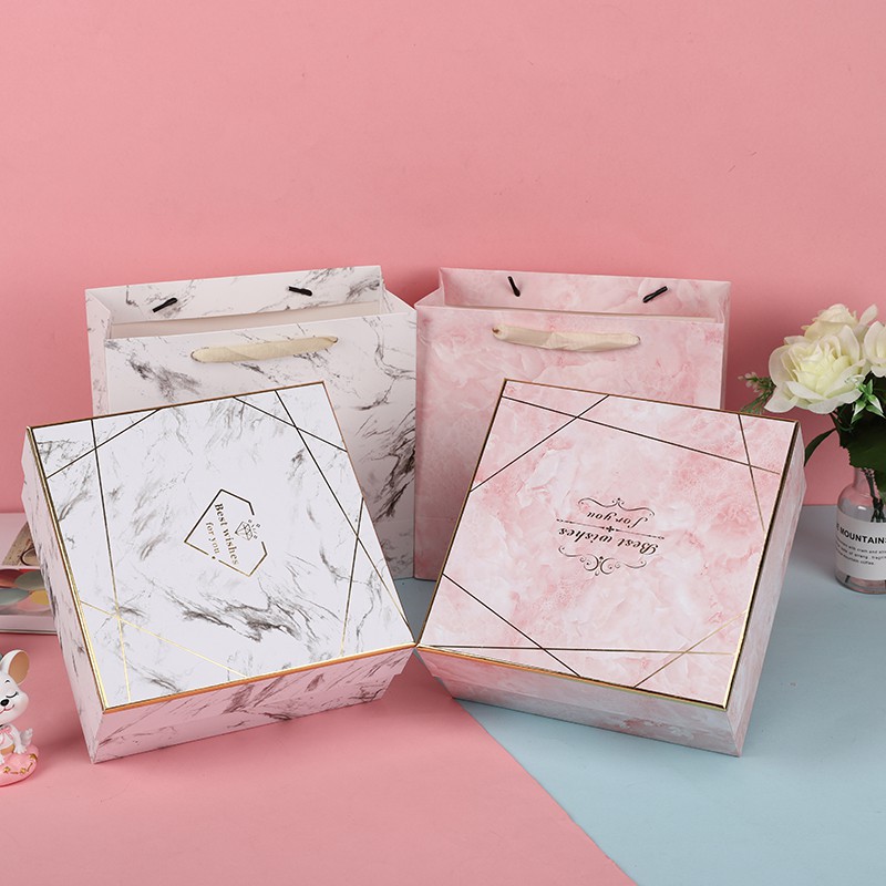 

Kotak Kemasan Kaso Hadiah Marmer / Gift Box Marble "Best Wisher For You