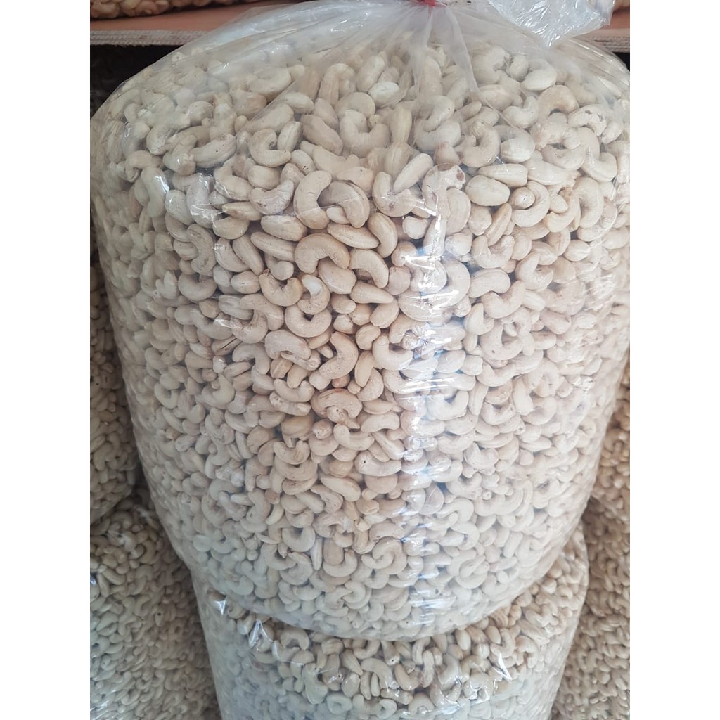 Kacang Mede Mente Mete Sulawesi Premium 250gr mentah