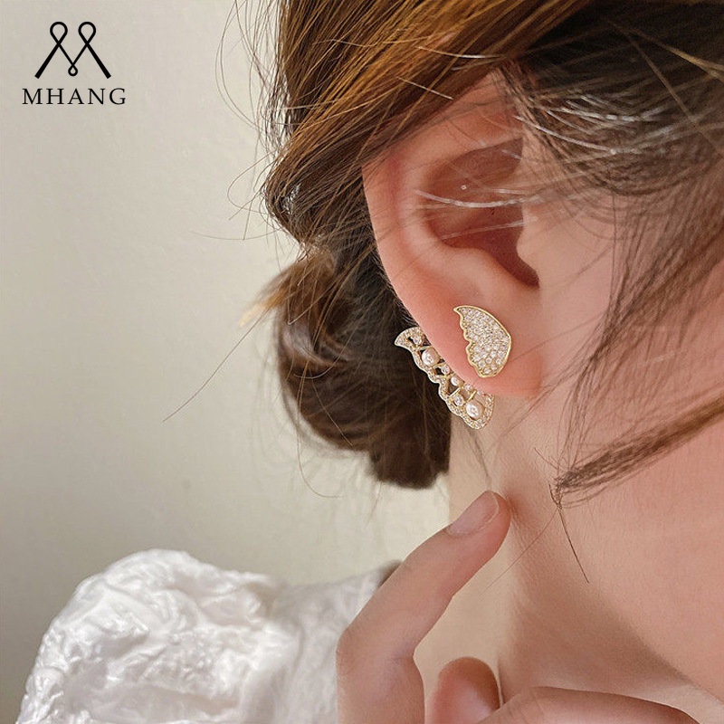 Anting Tusuk Gantung Bahan Sterling Silver 925 Desain Kupu-Kupu + Mutiara Gaya Korea Untuk Wanita Butterfly