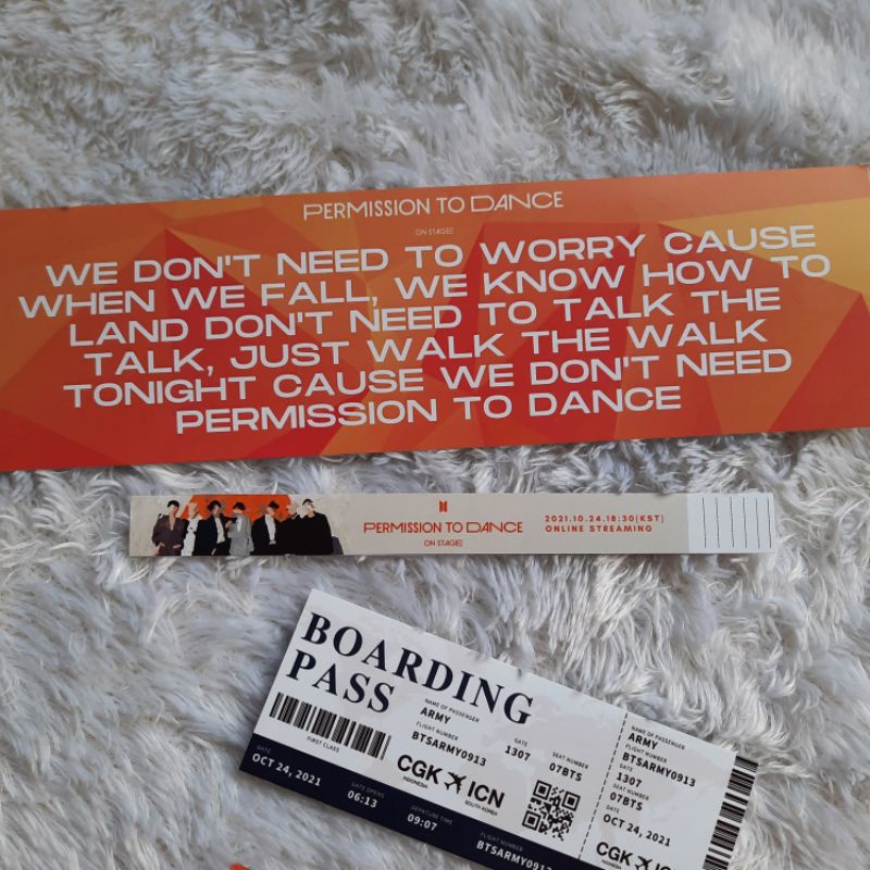 FANKIT BTS PERMISSION TO DANCE PTD ON STAGE IN LA CONCERT TICKET