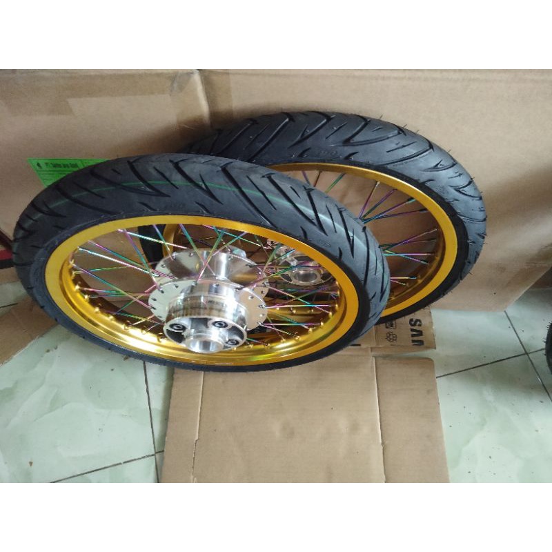 velg Tiger Revo tapak lebar 185/160x17 plus ban