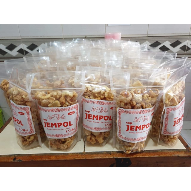 

KERUPUK BABI ( LARGE SIZE ) cu jiu cah