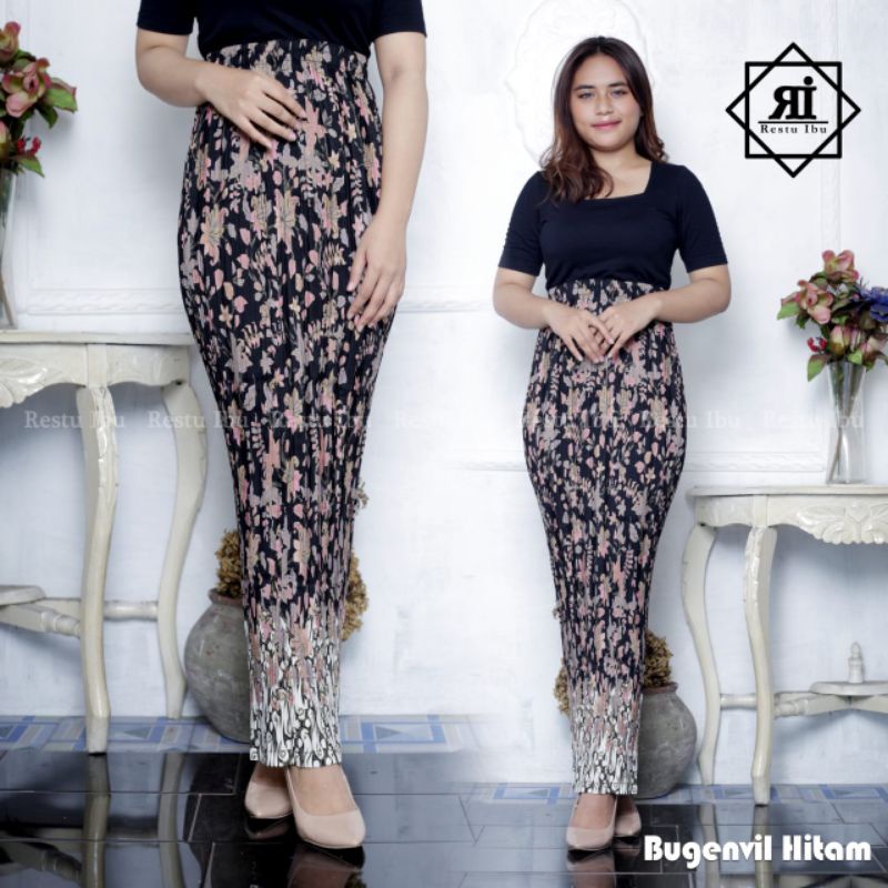 COUPLE KEMEJA BATIK COUPLE ROK BATIK PRISKET MOTIF BUGENVIL HITAM