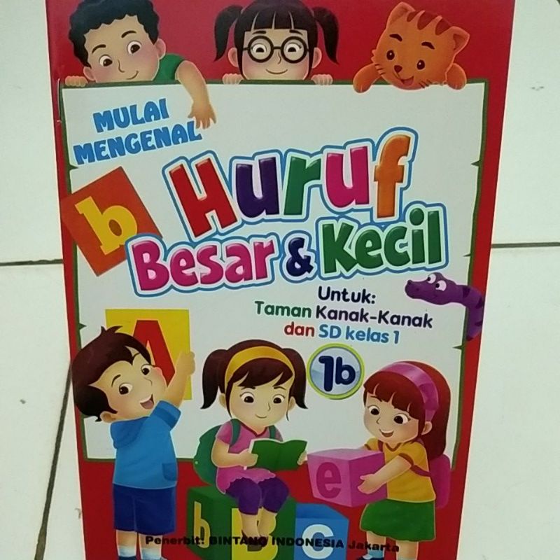 paket buku TK dan paut/mari membaca 1a dan b/ huruf besar dan kecil 1a dan 1b