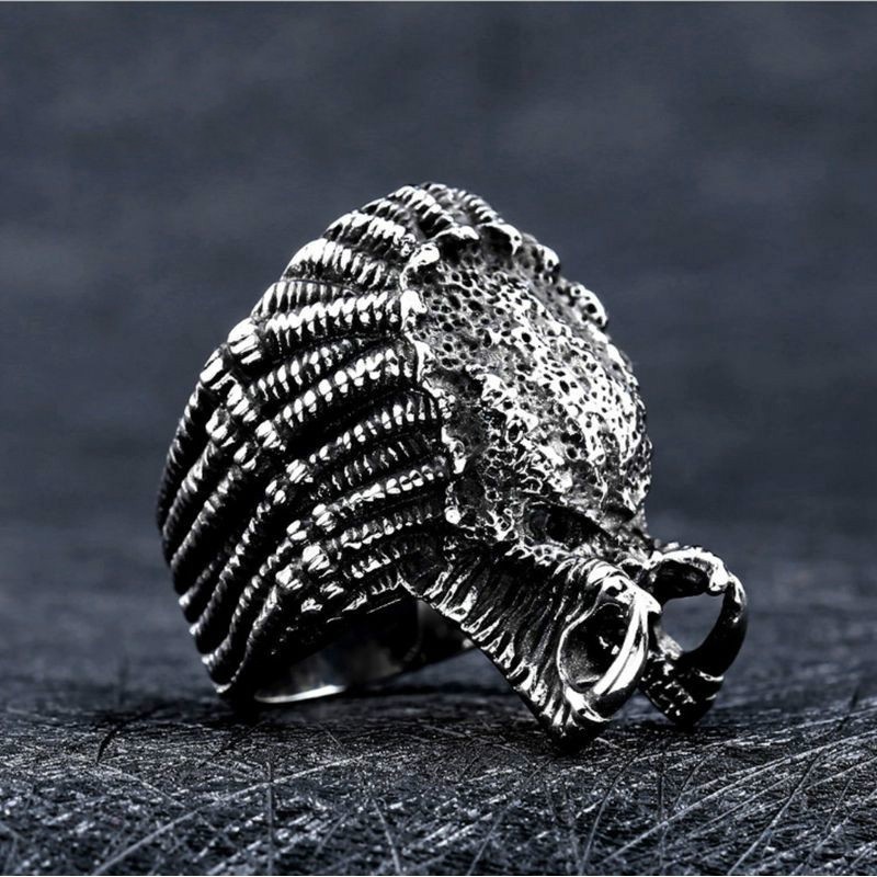 SEUSUK  Fashion Movie Alien Predator Finger for Men Gothic Style Ring Jewelry