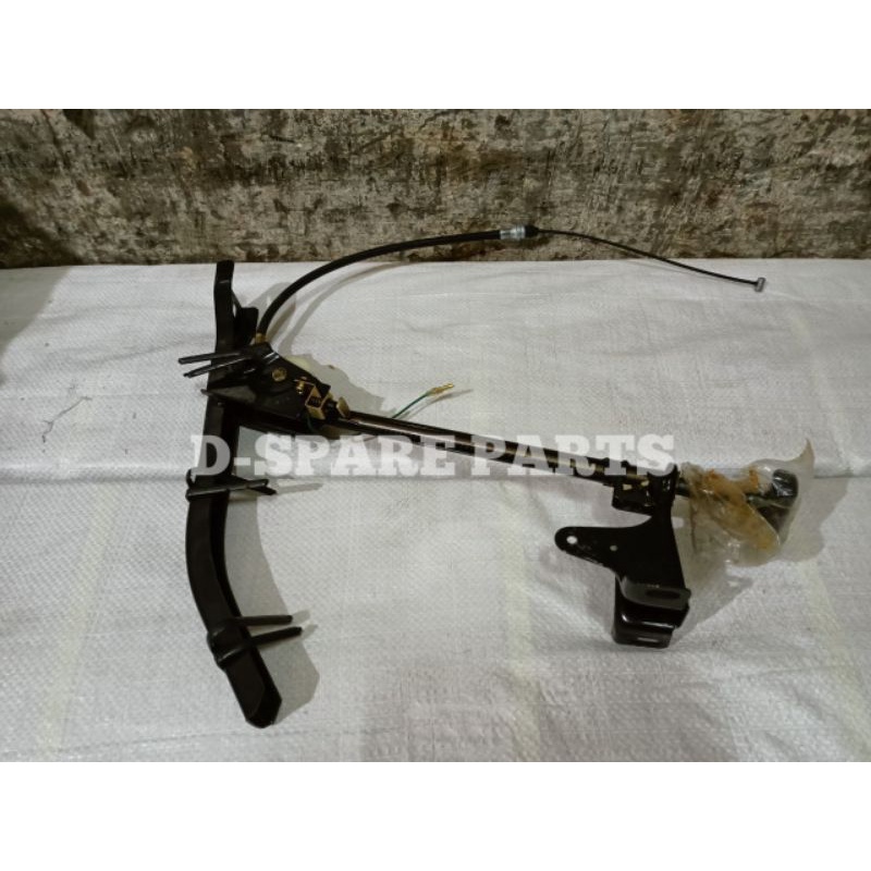 tarikan tuas rem tangan Mitsubishi L300