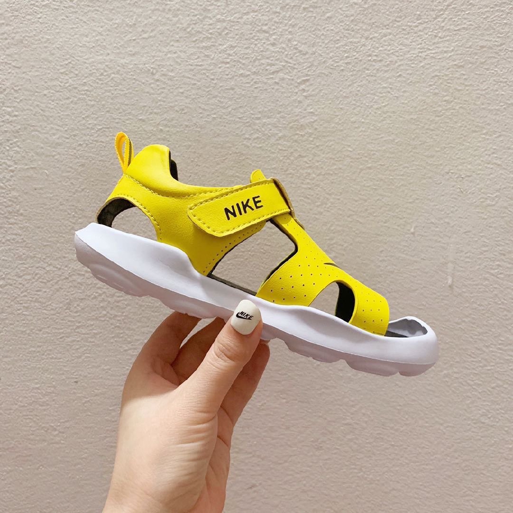 sepatu sandal nike original