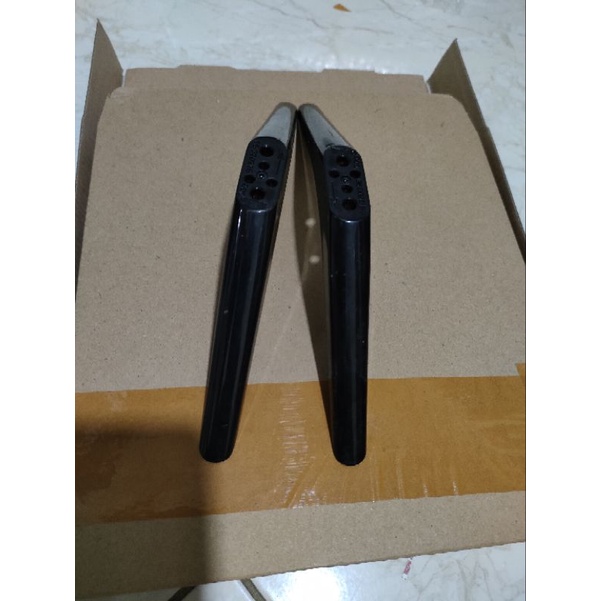 kaki stand tv TCL 32A3/32A5