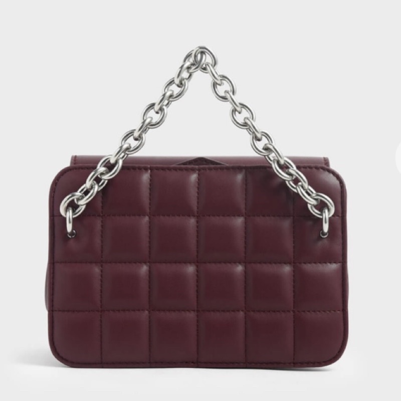 Charles & keith chunky chain strap quilted shoulder bag - burgundi