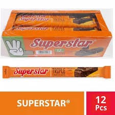 

Superstar wafer Roma isi 12 bungkus