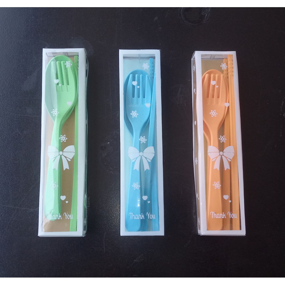 Souvenir Sendok Travel Set Plastik Kemas Mika