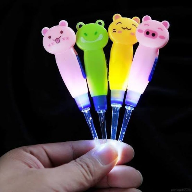 EARPICK ANIMAL WITH LED FLASHLIGHT - KOREK KUPING MOTIF ANIMAL DENGAN LAMPU LED