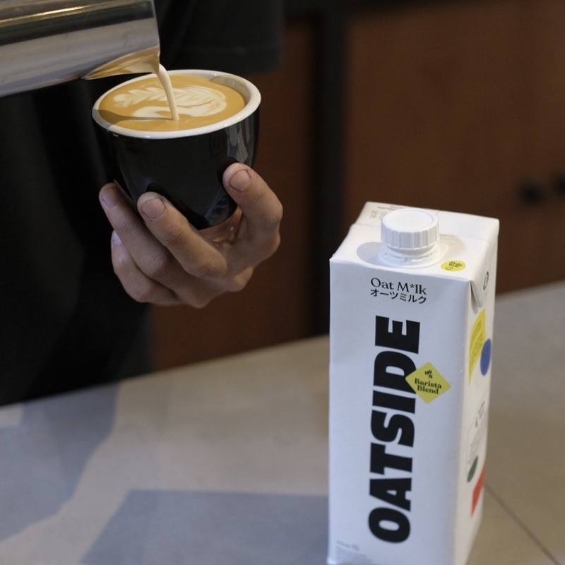 HD Management Oatside Milk Oat Barista Blend 1L