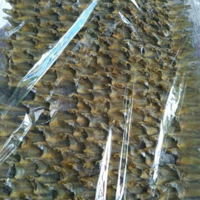 

Ikan Asin sepat tawar khas Kalsel