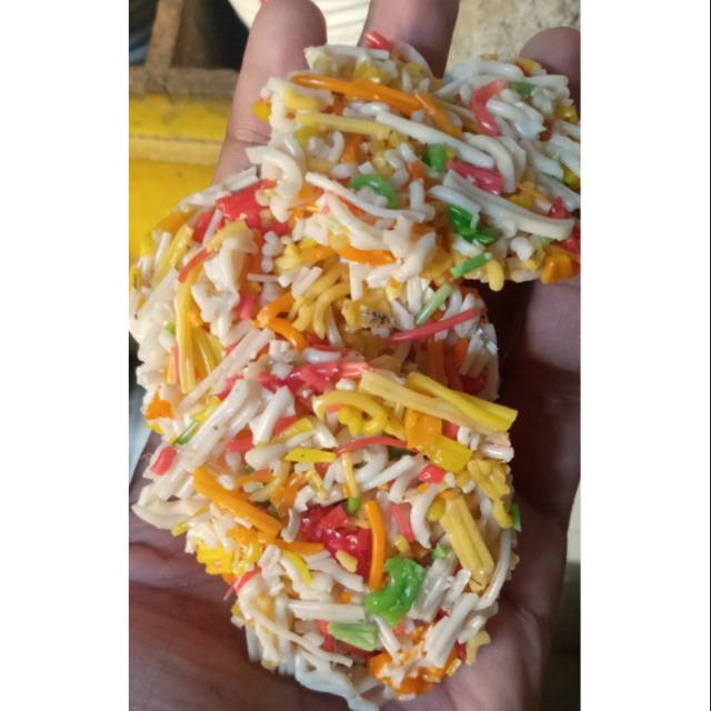 

KERUPUK MESES GURIH MURAH 500GR