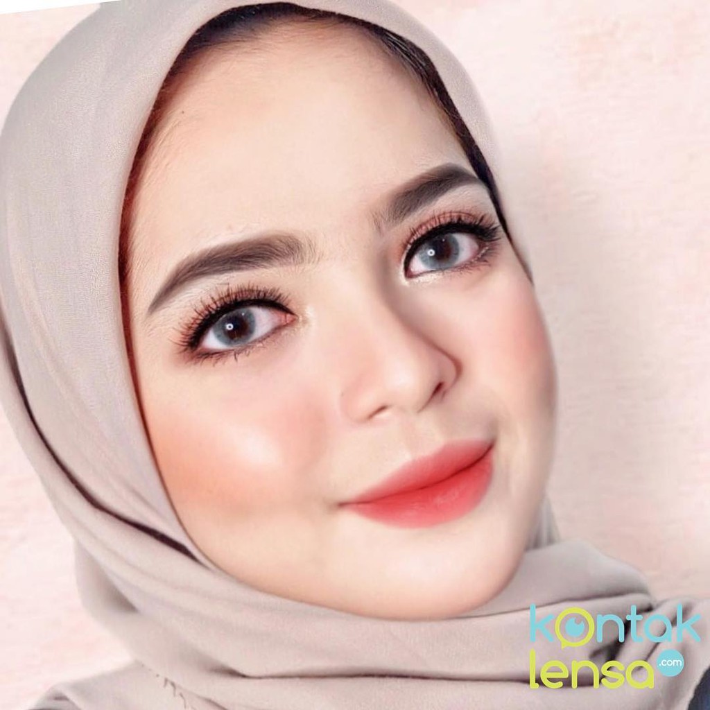 

KITTY KAWAII MINI BOM GREY