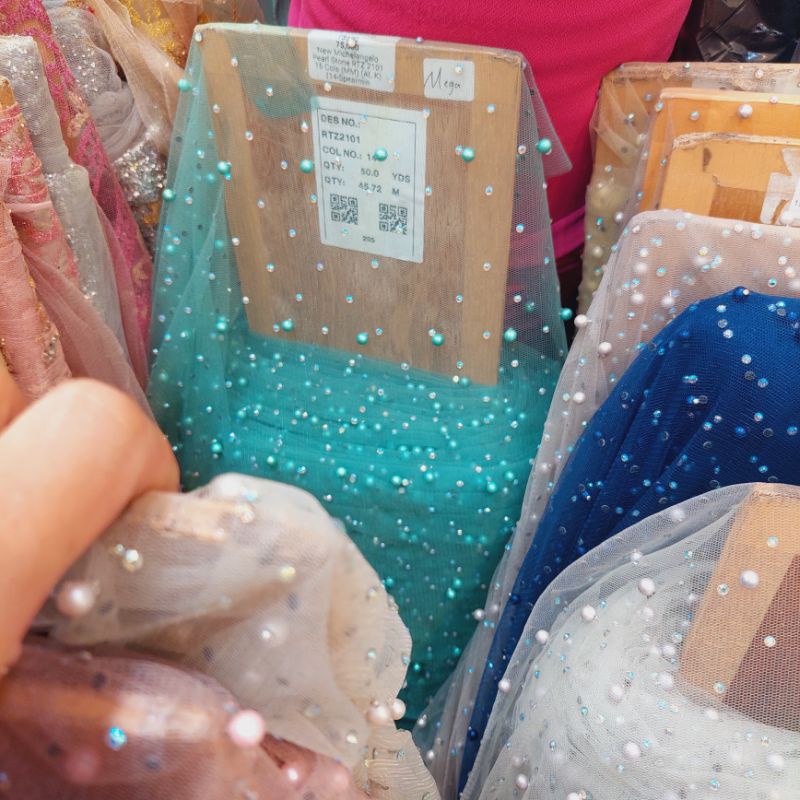 kain Tille polos mutiara pluss payet full. Tille Polos Payet