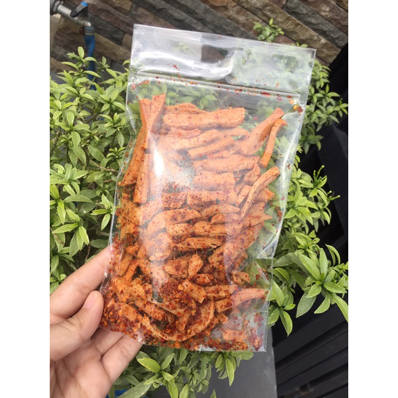 

Basreng pedas rasa daun jeruk