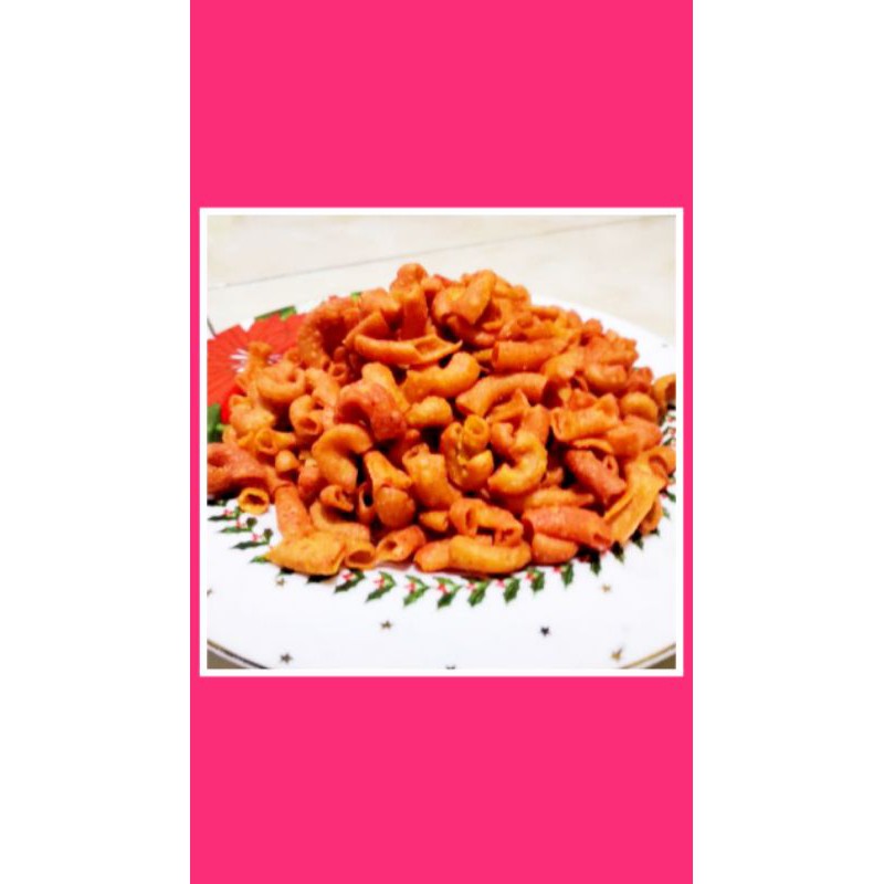 

CEMILAN Snack MAKRUNI Pedas GURIH Nikmat PEDAS