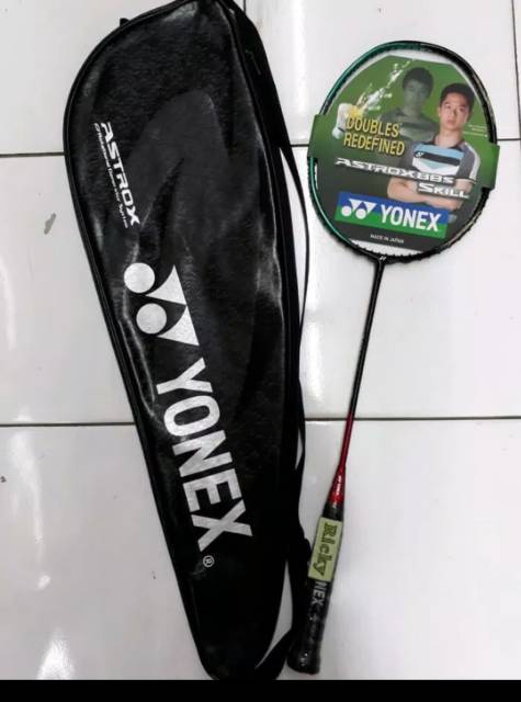 Raket Yonex Astrox 88 S