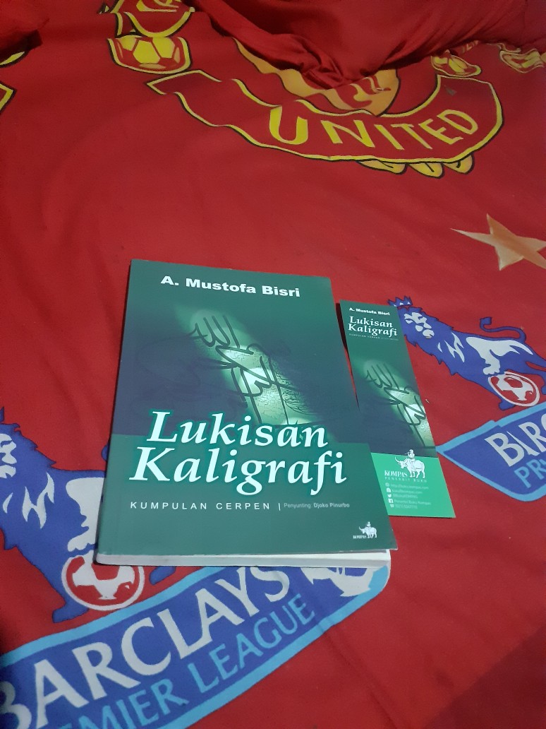 Buku Lukisan Kaligrafi Kumpulan Cerpen Edisi Baru A Mustofa Bisri Gus Mus Penerbit Kompas Shopee Indonesia