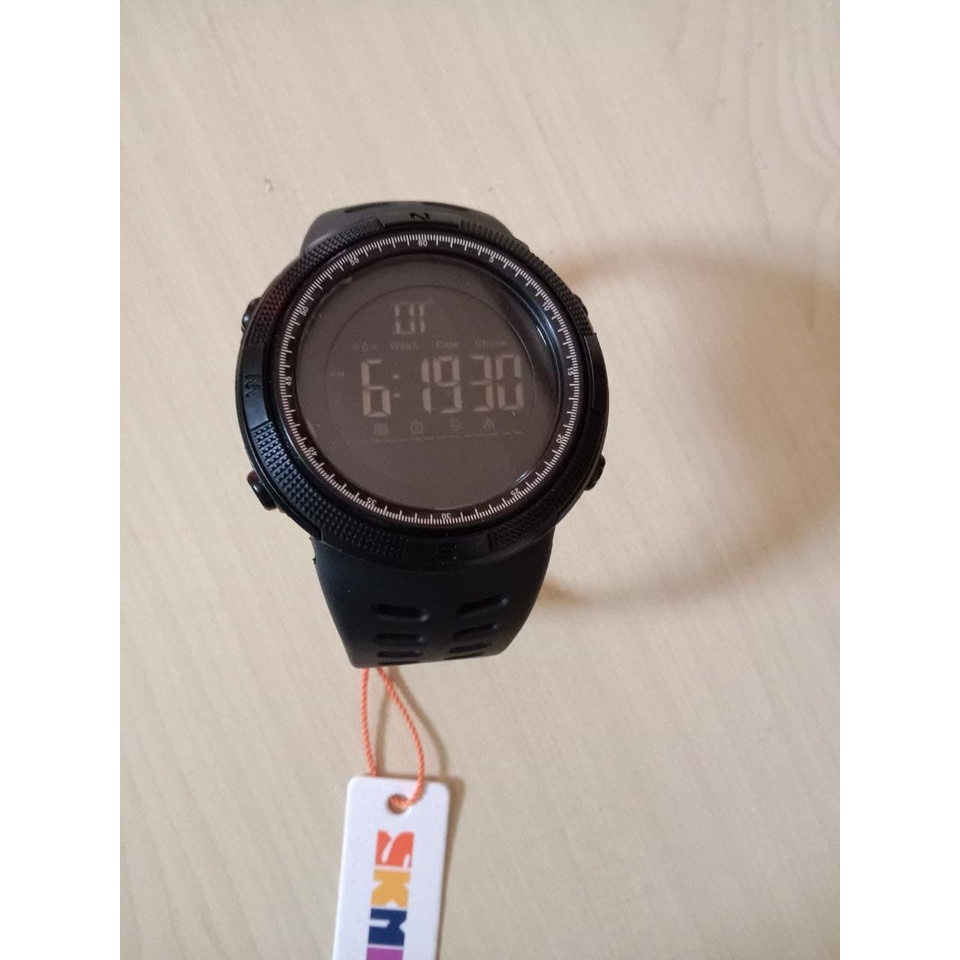 Jam Tangan Digital Pria Warna Hitam Anti Air Original