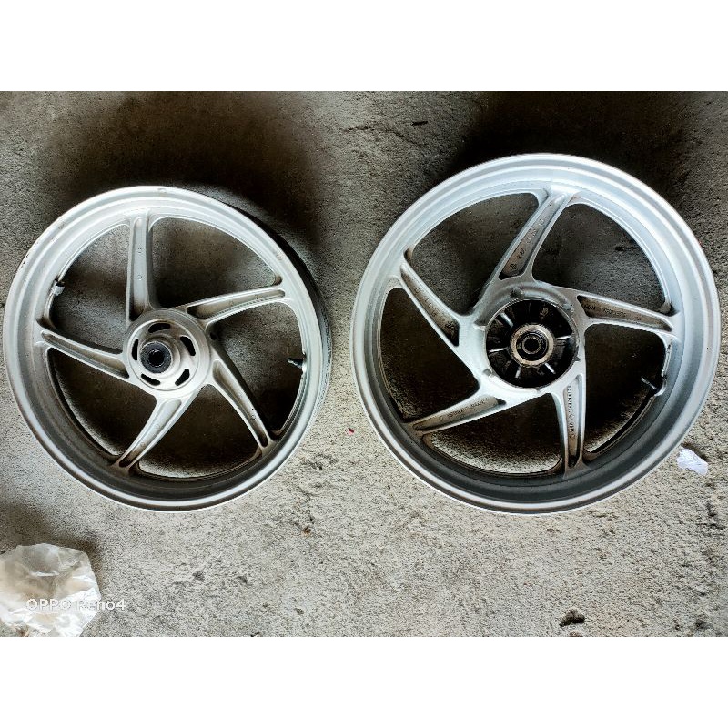 velg set honda cbr 250r thailand roda depan roda belakang cbr 250 fi cbu thailand injeksi peleg pele