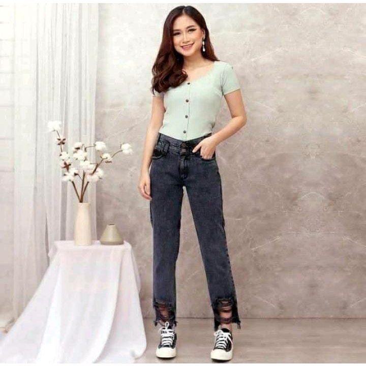 BOYFRIEND JEANS WANITA SOBEK BAWAH SNOW BLACK JEANS TEBAL IMPORT BOYFRIEND HIGH WAIST JINS CEWEK MURAH