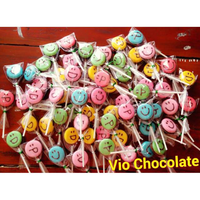 

Vio.chocolate/ coklat lolipop smile/ coklat lolipop/ coklat smile/ coklat emoticon