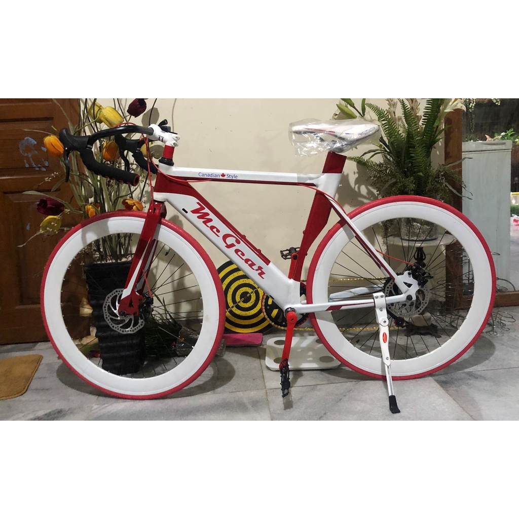 Sepeda McGear Aero Fixie Bike