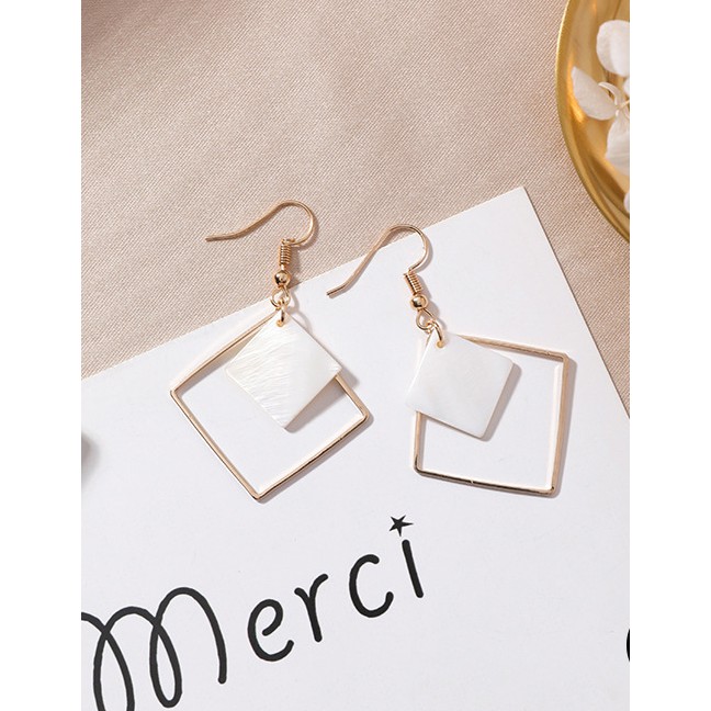 LRC Anting Gantung Fashion Gold Color Square Shape Decorated Earrings